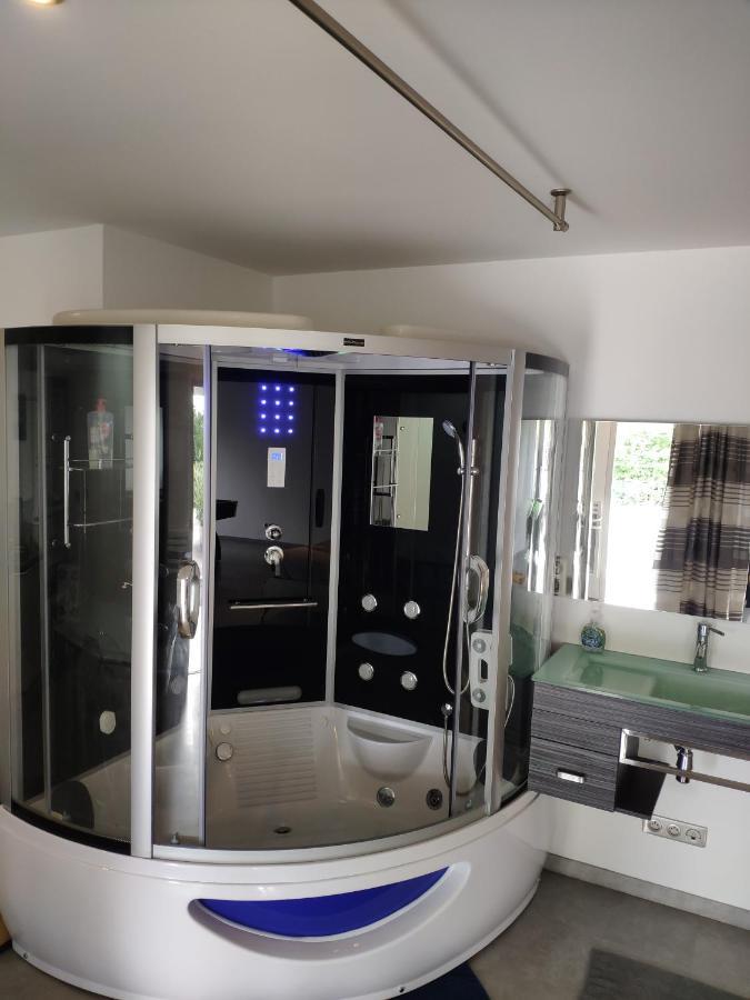 Loft Zen Spa Balneo Parking Gratuit Sauna Hammam Billard Agen Dış mekan fotoğraf
